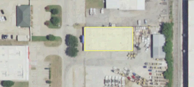 Industrial Buildings with Fenced Land