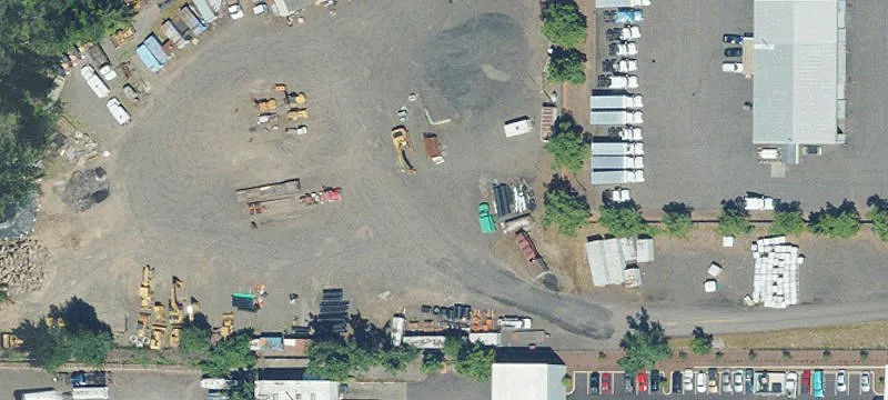 Clackamas Industrial Property with Storage