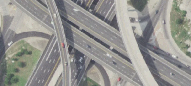 Automotive Property on Interstate 35