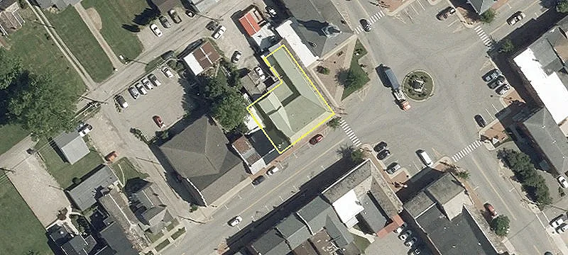 Vacant Two-Story Building in Somerset