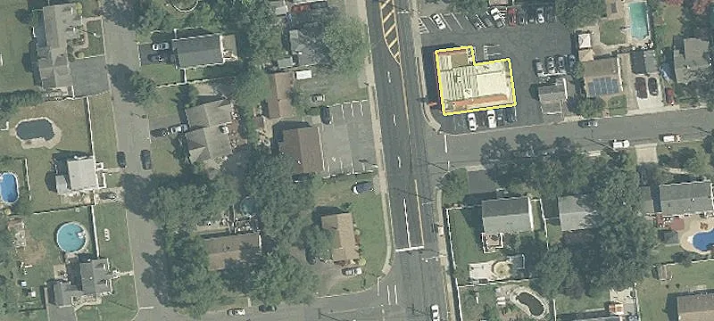 Freestanding Retail Building on County Road
