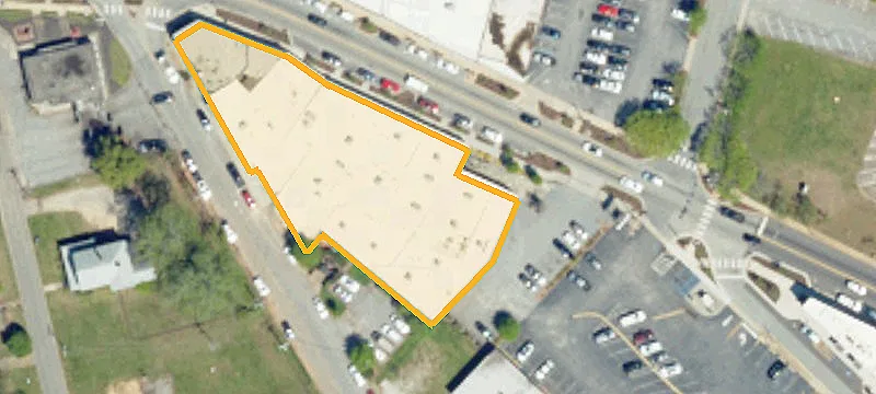 Retail/Showroom Space in Arts District