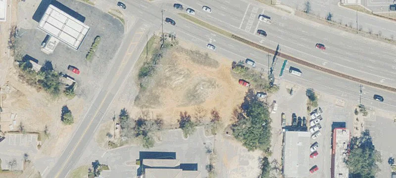 Prime Commercial Land Lease Opportunity