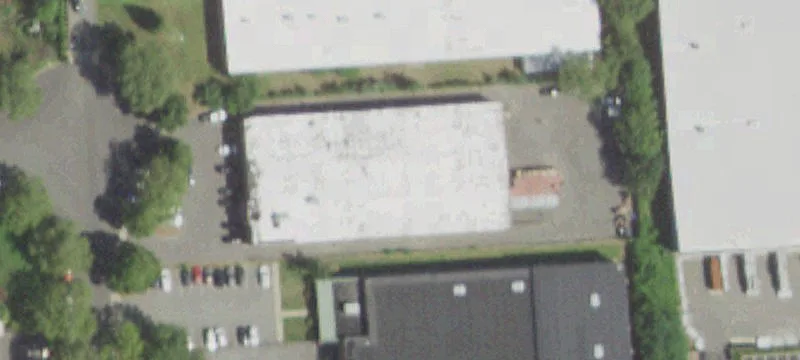 Hauppauge Warehouse with Loading Docks