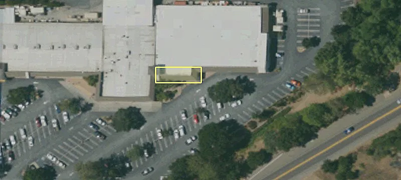 Retail Space Available For Rent