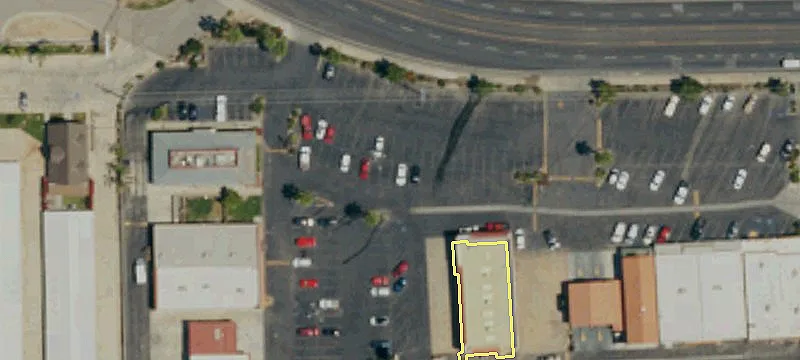Retail Property in Bakersfield, CA
