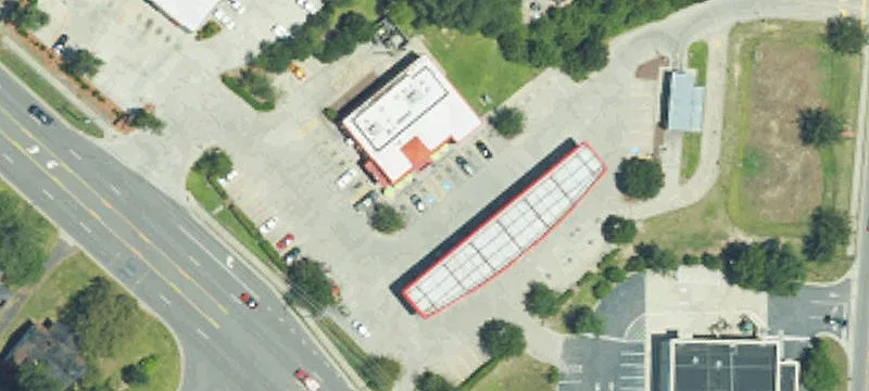 Freestanding Building on 2.52 Acres