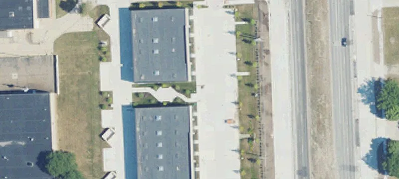 Industrial/Flex Space on Mound Road