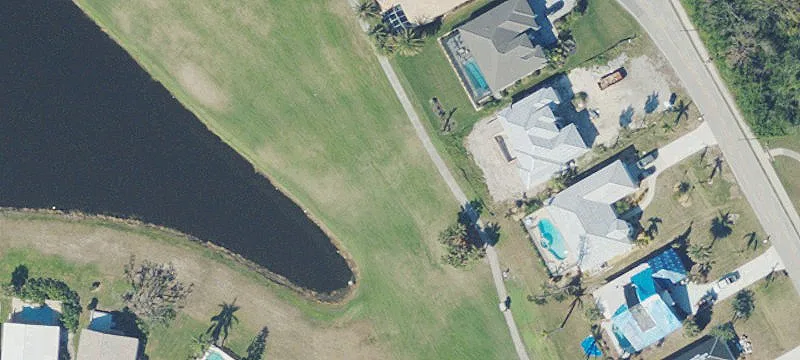 Spacious Lot in Rotonda Meadows