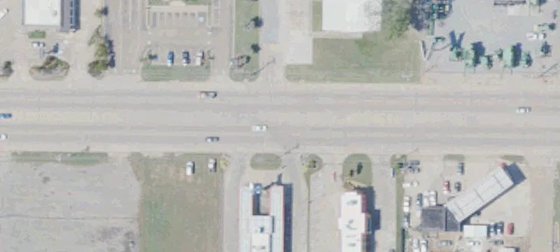 Freestanding Retail/Office Building on Highway
