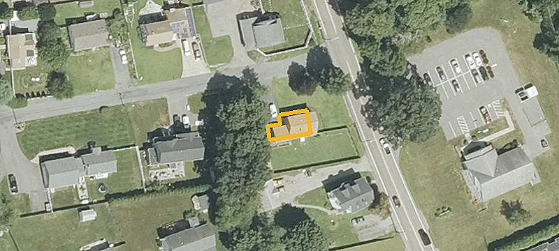 Buildable Lot in Quiet Neighborhood