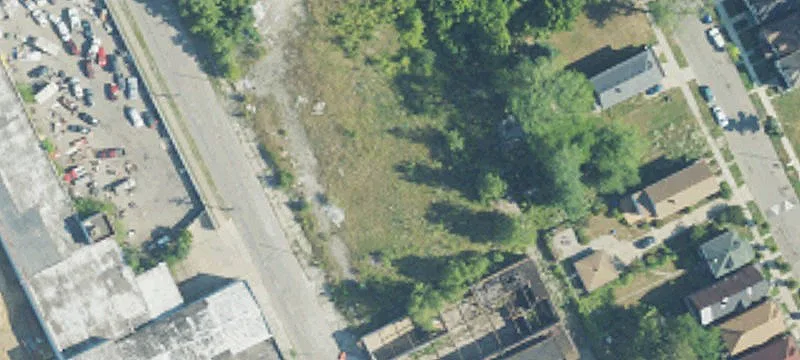 Islandview Lot Near Downtown Boxing