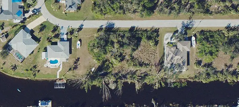 Waterfront Lot in South Gulf