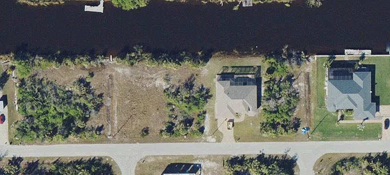 Waterfront Lot with Gulf Access