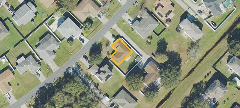 Residential Land in Poinciana