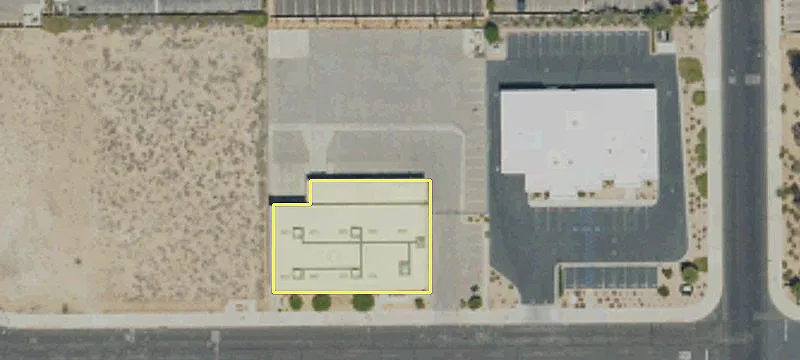 Commercial Lot Near Key Locations