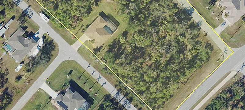 Land Available in Port Charlotte