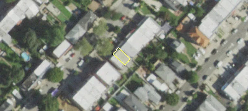 Sunnyside Multifamily Investment Opportunity