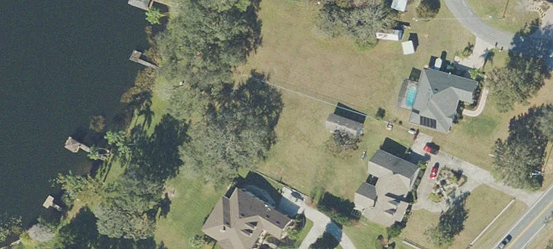 Lakefront Buildable Land in Mount Dora