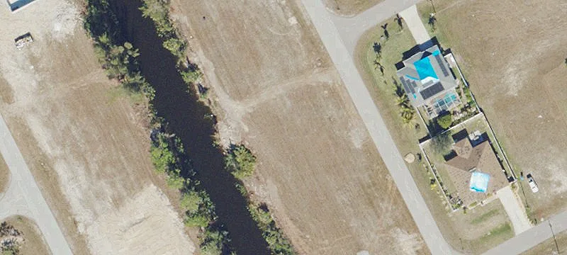 Freshwater Lot in Gator Circle