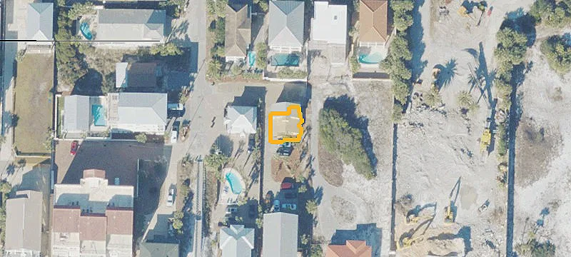 Gulf-Front Estate Investment Opportunity