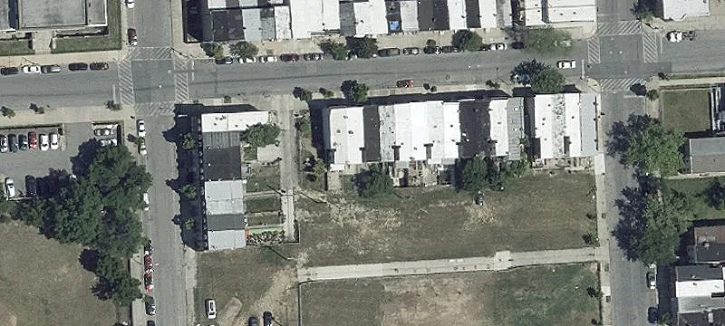 Two-Story Townhouse in Barclay Neighborhood