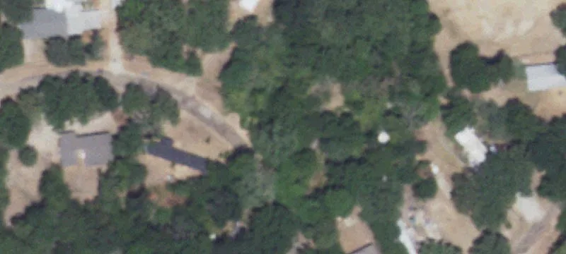 Shaded Lot in Mantle Manors