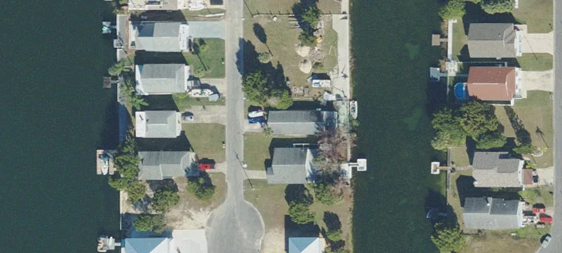 Coastal Canal-Front Lot For Sale