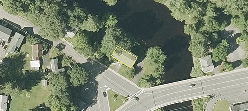 Expansive Land Parcel Near Downtown