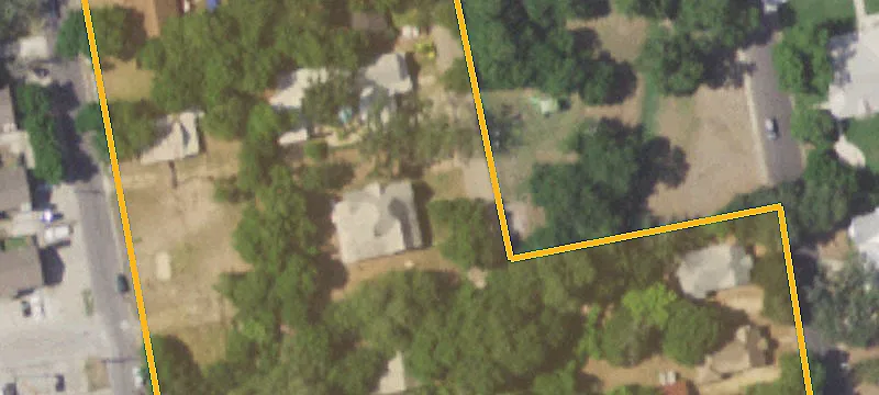 Residential Lot Near Downtown Lockhart