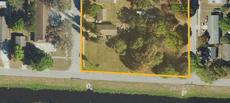 Residential Land Near the Beach