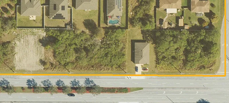 Spacious Lot Near Tradition
