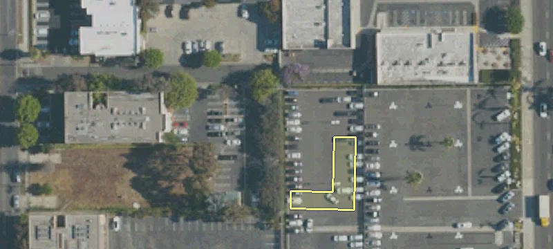 Florida Street Frontage Location