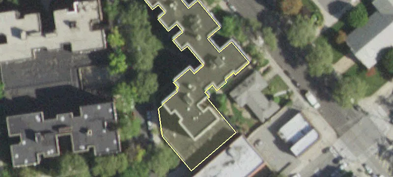 Marine Park Top Floor Coop