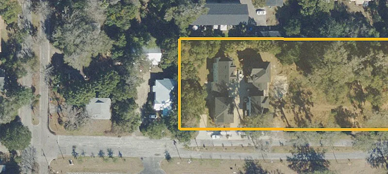 Land in Prime Location