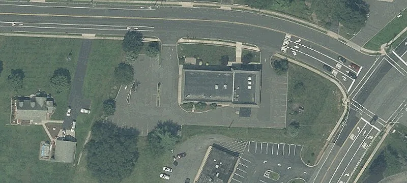 End Cap Retail Suite