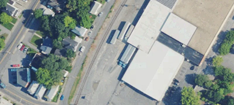 Storage Facility on 5.85 Acres