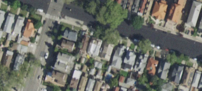 Apartment Building in New York