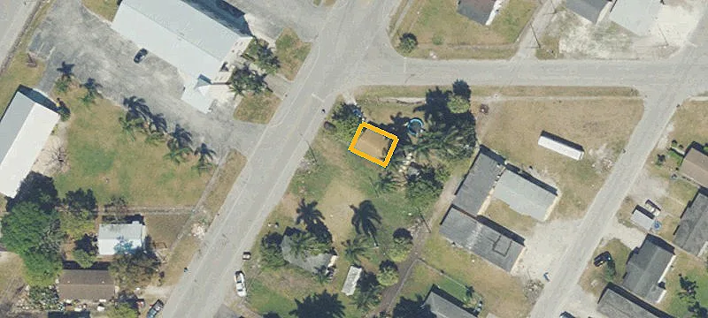 Residential Land in Belle Glade