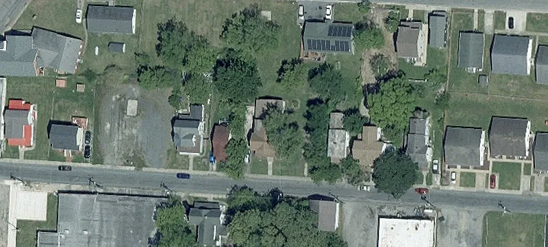 Large Crisfield Home For Sale