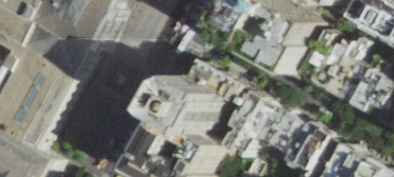 Apartment Building in New York