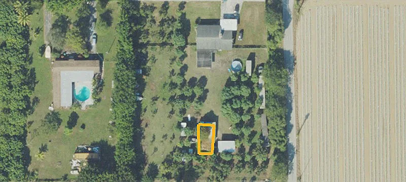 Spacious Residential Lot in Homestead