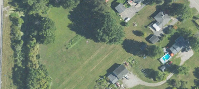 Expansive Land Parcel in Bangor
