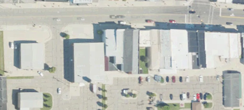 Updated Commercial Building in Morenci