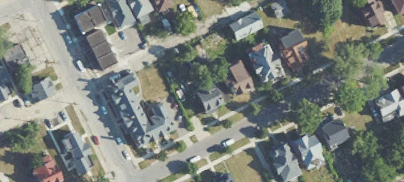 Detroit Multifamily Home with Lot