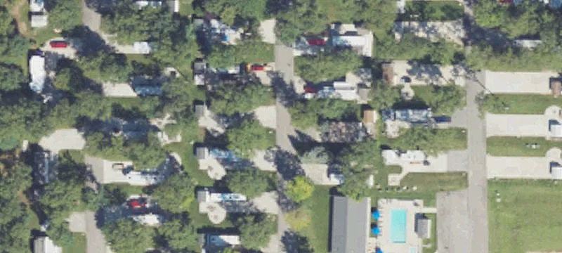 Well-Maintained RV Park Model