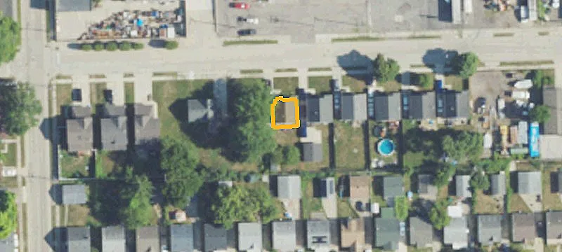Residential Land in Hazel Park