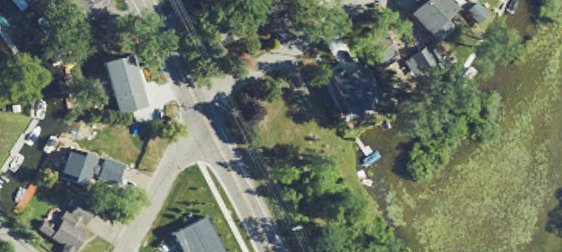 Land with Lake Access