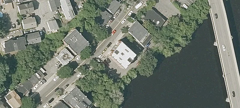 Riverfront Lot Near Downtown
