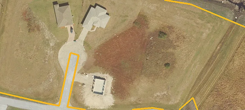 Vacant Lot in Growing Area